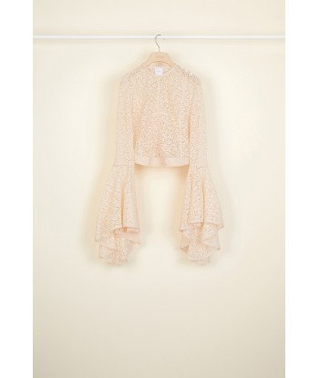 Fluted sleeve lace top Comparez plus de prix