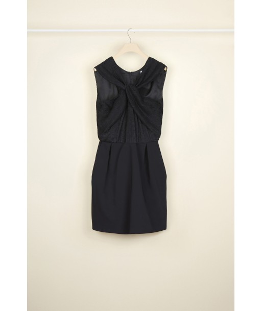 Twist front minidress JUSQU'A -70%! 